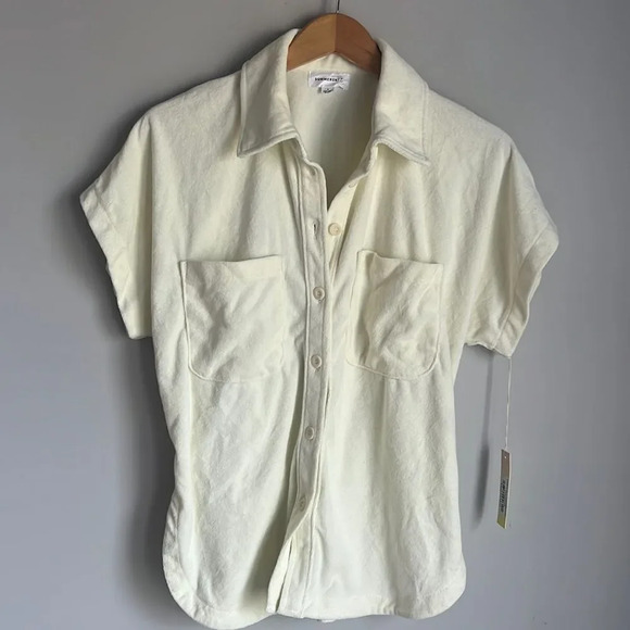 NEW Summersalt The Towel Terry Button-Down Shirt - Picture 1 of 9